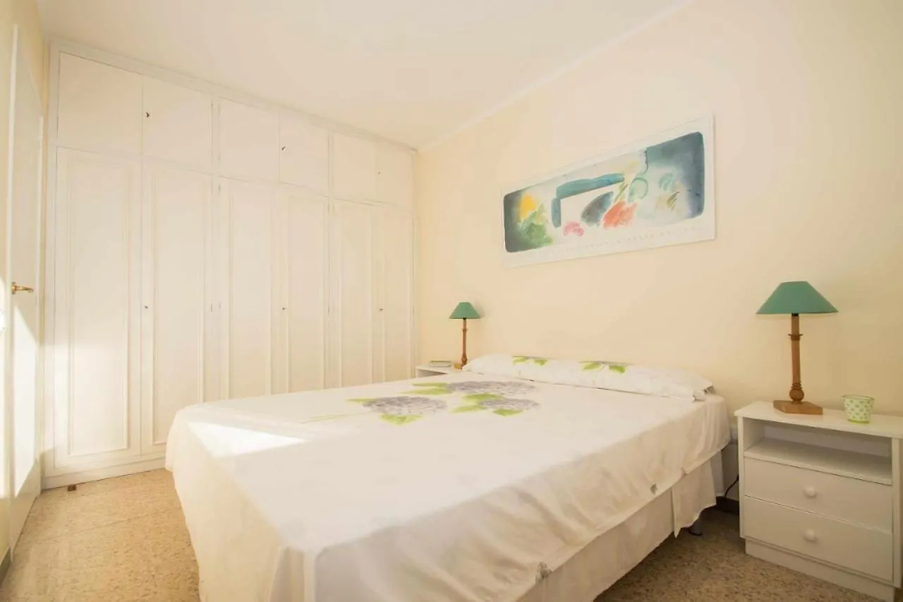 Maresme Beach Apartment Canet de Mar